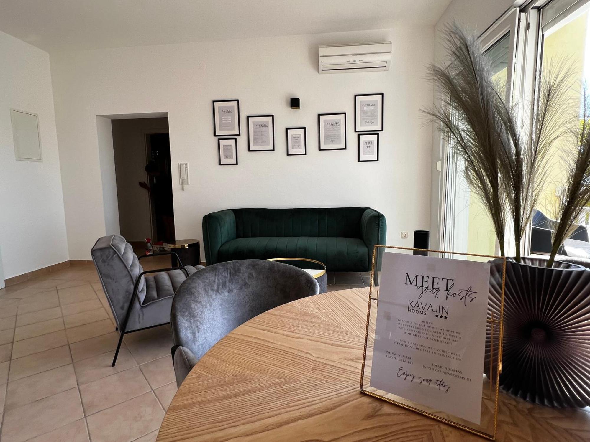Kavajin Rooms Duće الغرفة الصورة